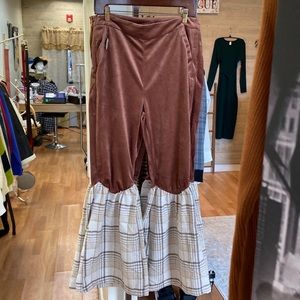Velvety Brown Plaid Pant With Side Zipper